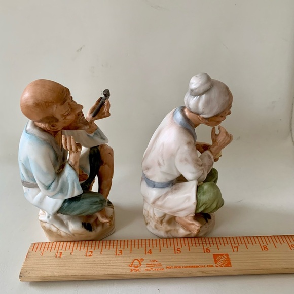 Vintage Pair Hand Painted Porcelain Asian Figurines - Picture 3 of 13